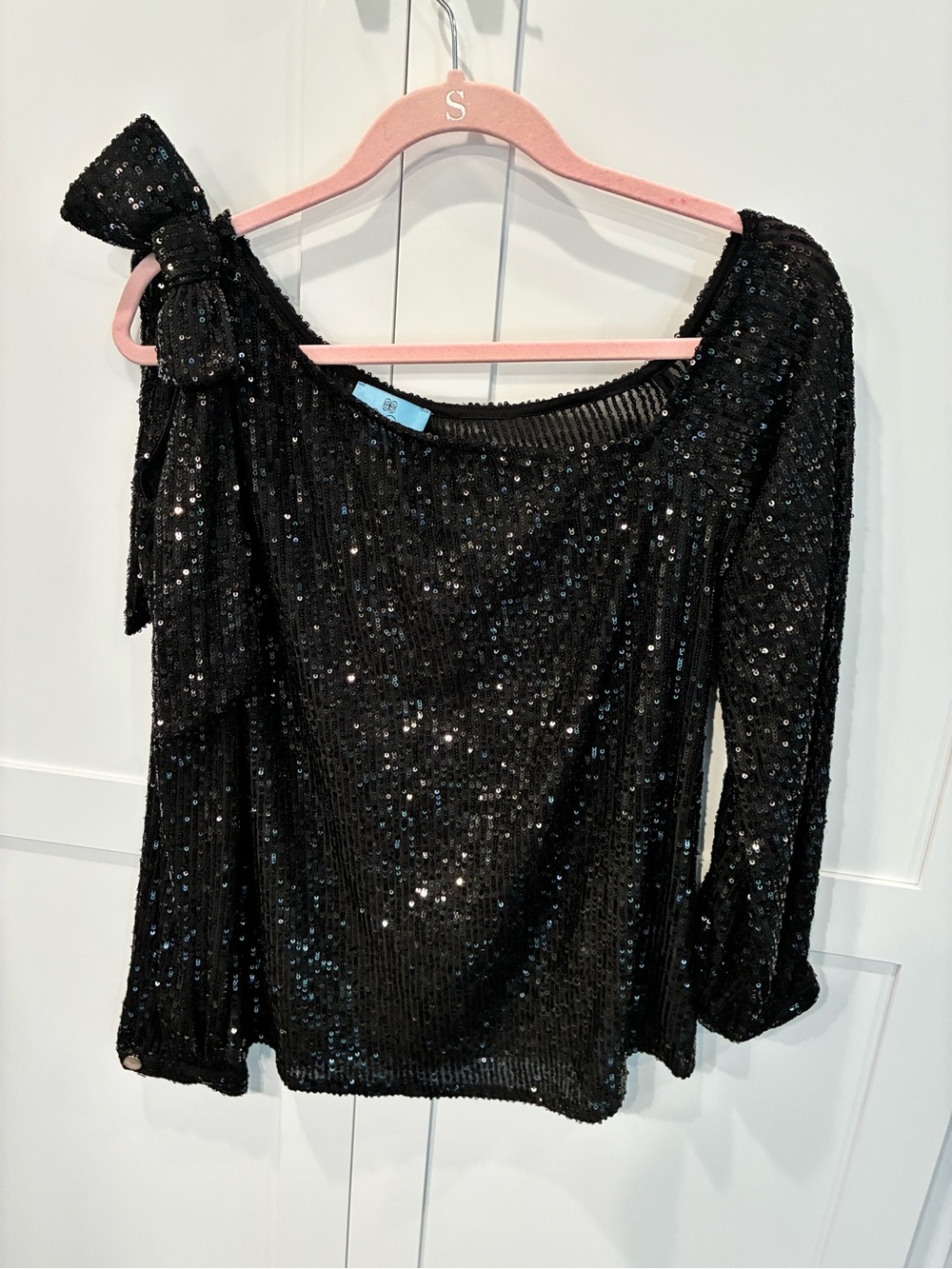 CeCe Black Sequin One-Shoulder Bow Top